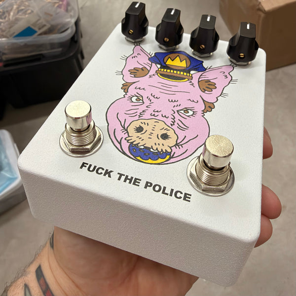 VAULT - FUCK THE POLICE DSOM - WHITE