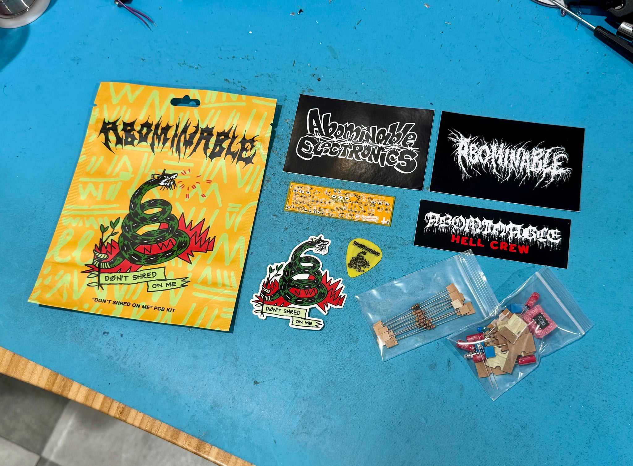ABOMINABLE ELECTRONICS　Don’t shred on Me DON'T SHRED ON ME PCB KIT – Abominable Electronics